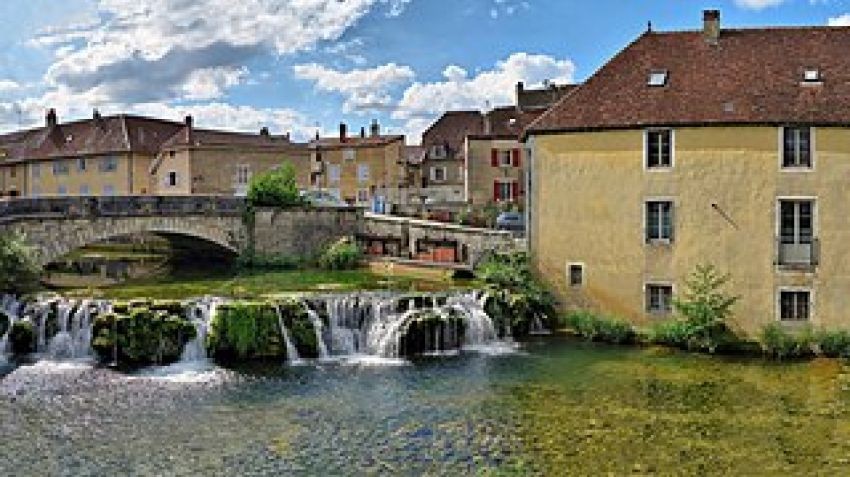 Arbois and its cellar visit